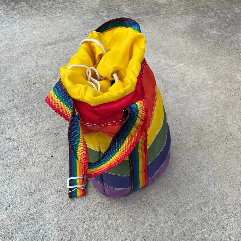 Vintage 70 rainbow
